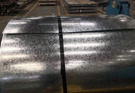 Büyük Spangle Galvanizli Çelik Bobin Rulo 1200mm C Çubuk Keel Çerçeve için