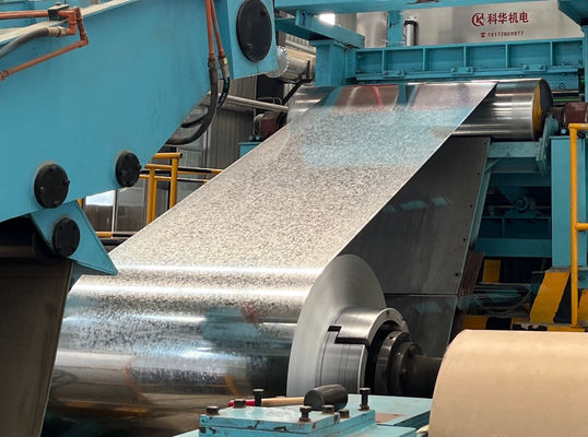 HDGI Düzenli Spangle Z120 / Z225 0.40mm 1200mm Gürültülü Yaprak Ve Metal Plaket Hromlu Dökülmemiş Deri Geçmez AFP